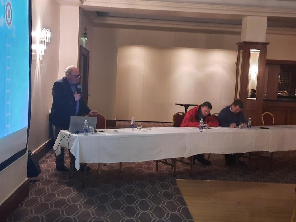 SlaneyTurlough's tweet photo. #IFAMonaghan bouncing back to face to face meetings with a bug crowd tonight in Castleblayney. @PhelimONeillFJ from @farmersjournal addressing the County Executive. 
@IFAmedia 
@NorthernSoundFM 
@theNSMonaghan https://t.co/lTeEb9GuTF