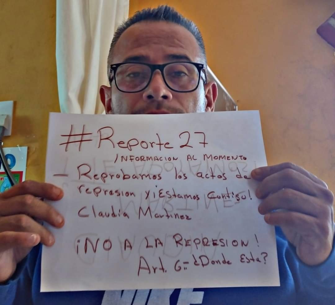 luisfersoto's tweet photo. #ProtecciónAPeriodistasPuebla
La #CONAPA y comunicadores protestaron en #Teziutlán #Puebla para denunciar acoso en contra de la periodista Claudia Martínez Sánchez.
#periodismo #LibertadDeExpresión https://t.co/gZ6UAcnqCm