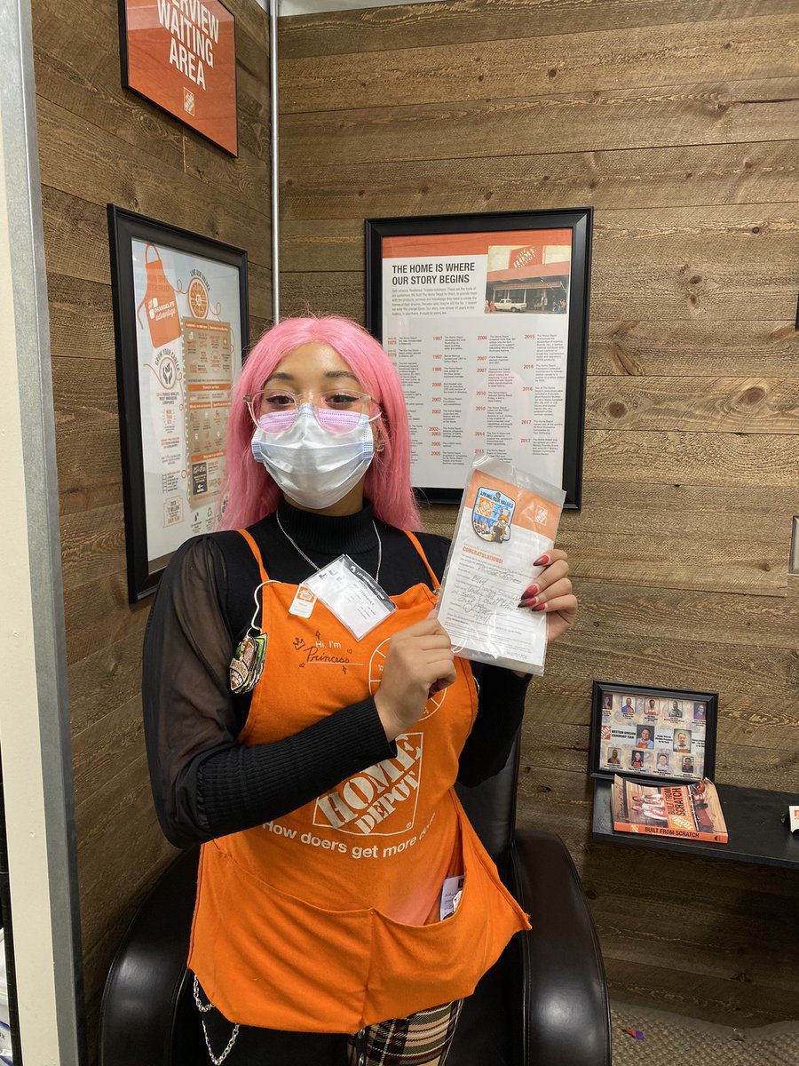 Recognition on  #SpecialtyTuesday Princess leading the way in D70 in sales and credit!! <a href="/EmeryPerron/">Deanna Emery Perron</a> <a href="/jen_gillaspie/">Jen Gillaspie</a> @ChrisG8964 <a href="/ZachBoonTHD/">Zach Boon</a> <a href="/CorporateLarry/">Larry Lane</a>