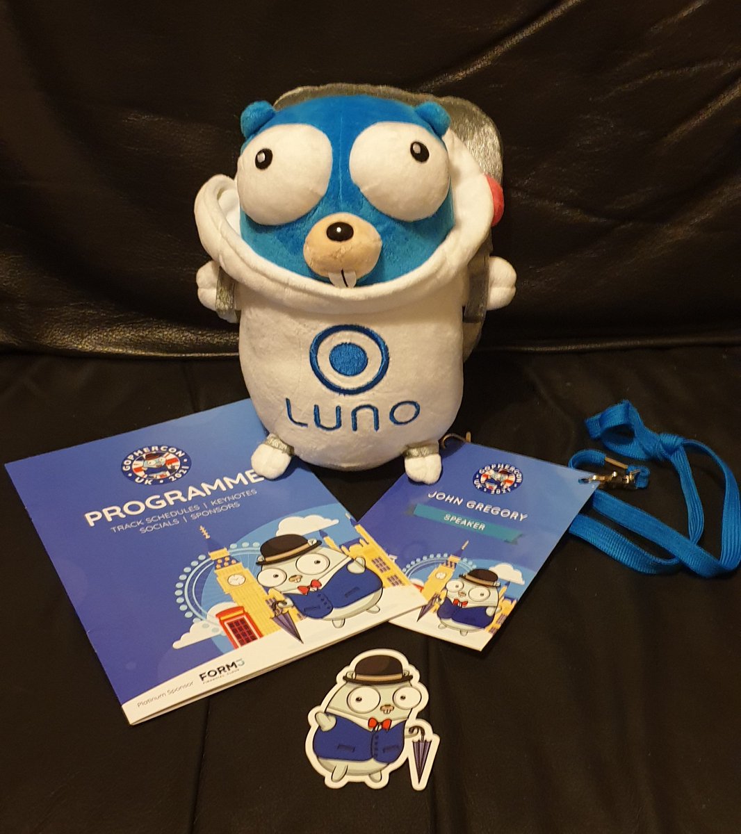n3crophonic's tweet photo. Thanks for letting me speak this year @gopherconuk! Was a great experience and amazing conference as usual!
Big thanks to all involved and look forward to seeing you all next year!
(and thanks @luno for the #lunopher!)
#gopherconUK #golang #gophers https://t.co/lqoPwJUfXc