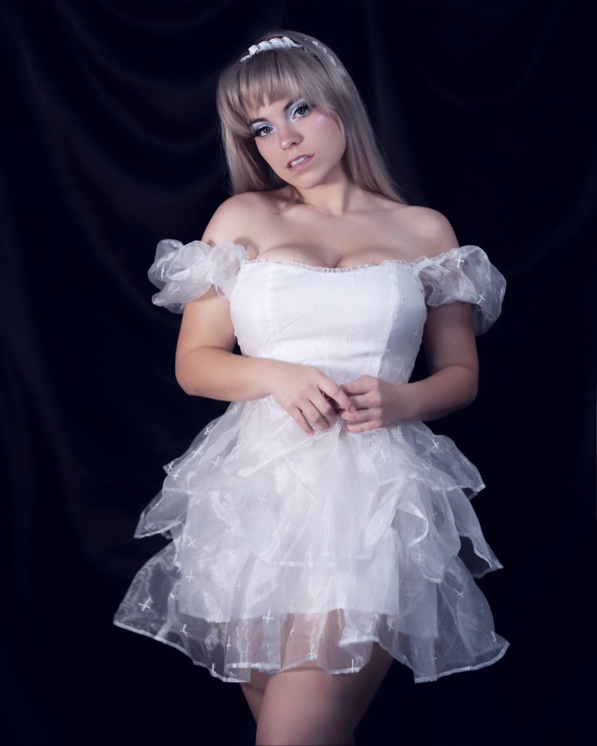 TW Pornstars 2 pic. Thesabrinabanks 🦝 0.01 OF 💦. Twitter. You pick ☁