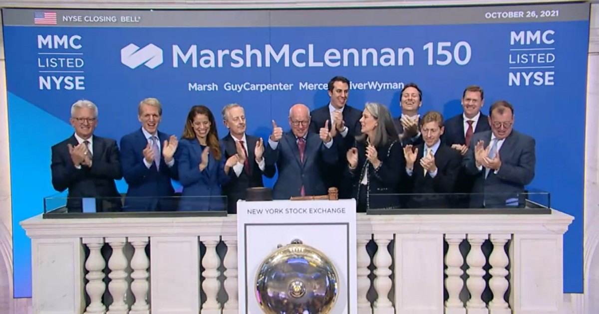 OliverWyman's tweet photo. #MM150: Proud to be a part of @MarshMcLennan since 2003! Congratulations on 150 years! Watch the @NYSE Closing Bell Ringing > https://t.co/VrK85DtOsi Follow the journey from 1871 to now with 81,000 colleagues across 130 countries > https://t.co/8btqj0d2rl #strategy #insurance https://t.co/2KZh6V8zid