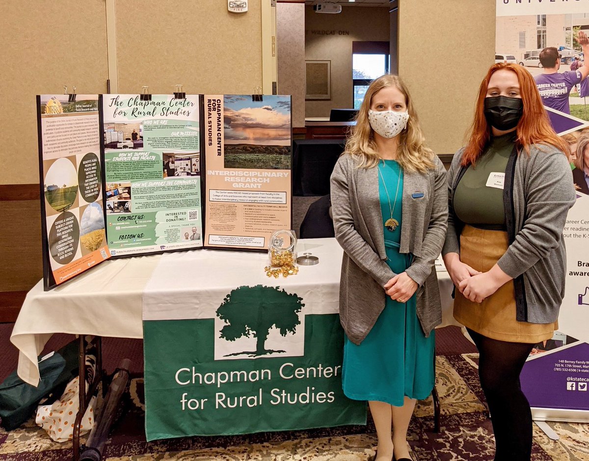 ChapmanCenter1's tweet photo. Hope to see some of you at the Research Connections event today at the @kstate_union!
Stop by our table to meet our awesome team! 🌳💜
#CCRS #Kstate #ResearchConnections #research #interdiciplinary
@KStateResearch @KState https://t.co/PUHFz7syBs