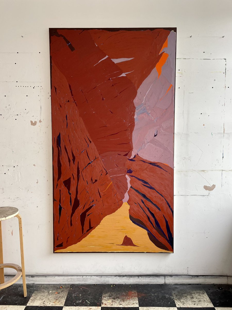 ClareThatcher2's tweet photo. Really good studio conversations via Zoom with Tom Musgrove this evening……
Discussing the stuff of paint, pigments, how we are using colour as an equivalent for our lived experiences….composition…So rewarding 😊
#colour #place #painting #inseries #studioconversations https://t.co/lckXfr5HAw