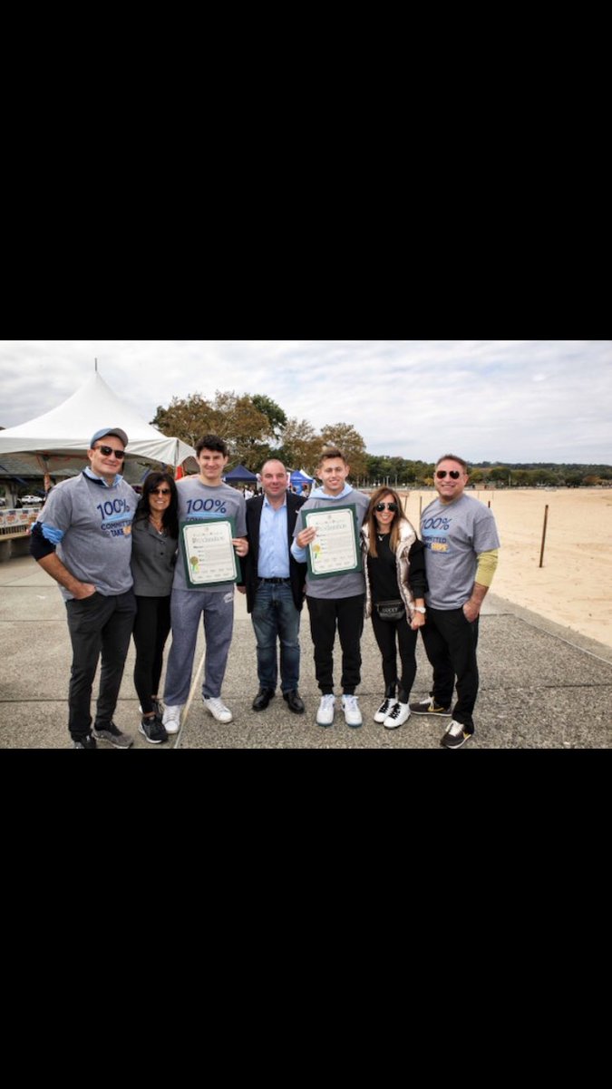 ZuckermanPeter's tweet photo. Crohn’s and Colitis disease are very serious, which is why I was so heartened to see so many young people at the Gold Coast event this weekend! ￼ https://t.co/dmW4IZkNRB