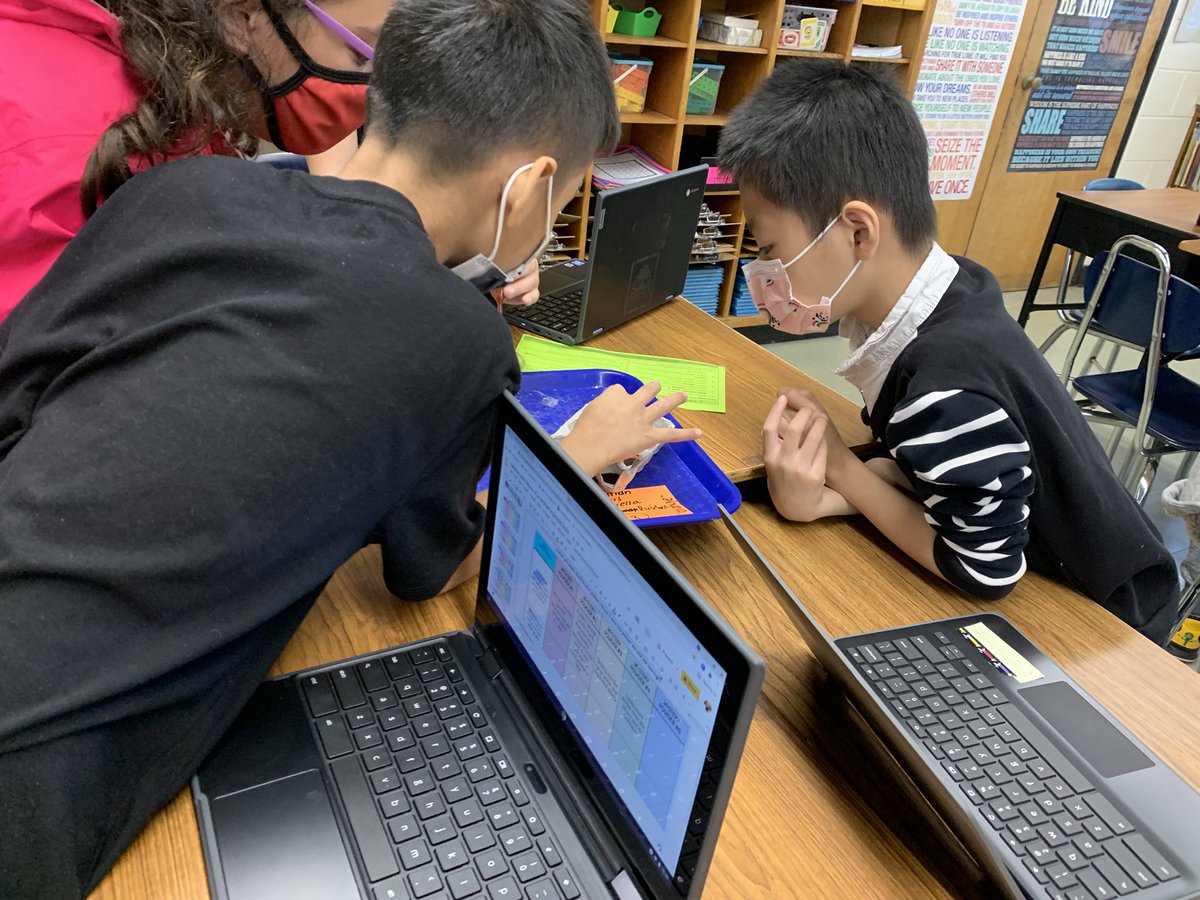 MsPagliaro's tweet photo. We had so much fun with @MsPallotto and @MrsPollari_EBMS’s classes today as we made observations and inferences during the mystery powders lab! We can’t wait to find out what the powders are at the end of the week! 🧐 https://t.co/xiWJoZWsZo