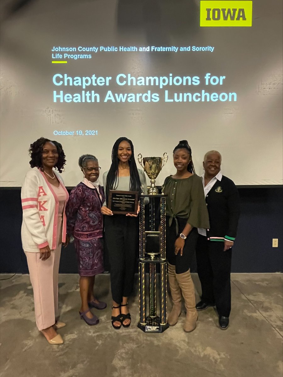 1st ‘Chapter Champions for Health’ w/ <a href="/IowaFSL/">Iowa Fraternity & Sorority Life</a>! This yrly challenge was created to raise awareness and inform members, other UI students, and the community, about public health issues. Congrats for achieving 100% member COVID-19 vaccination: αΚΔΦ, ΑΤΩ, ΔΣΘ, ΑΕΦ, ΑΔΠ, ΑΚΑ, ΣΛΒ