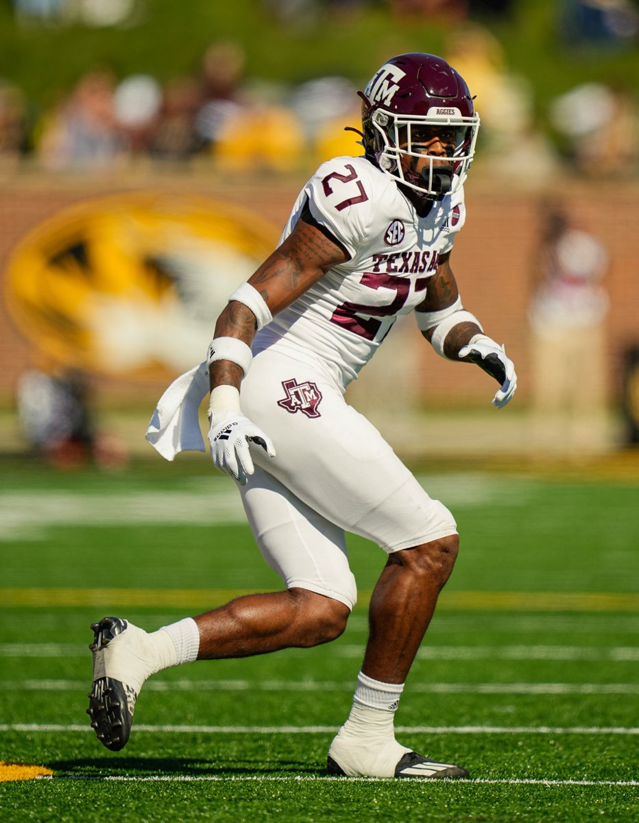 PFF_College's tweet photo. Highest-graded Power 5 CBs:

1. Antonio Johnson, Texas A&amp;M - 90.0
2. Roger McCreary, Auburn - 86.6
3. Matt Hankins, Iowa - 86.2
4. Riley Moss, Iowa - 85.4 https://t.co/1vwuJsKWTv