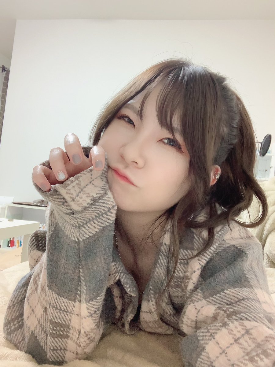 0Mskc's tweet photo. みんなおはよっ
みーはこれからねるの。
おやすみっ

あ、あのね、
ツメかわいいの。 https://t.co/wdvZakC7Qn
