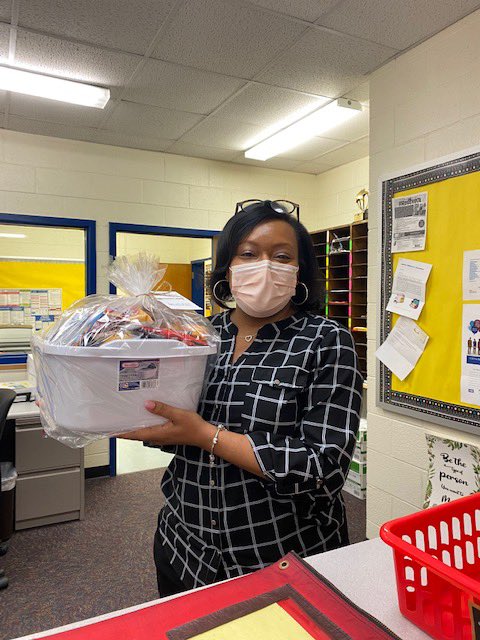 The principal at <a href="/StoneyRunES/">Stoney Run Elementary School</a> accepted some goodies on behalf of the special education team! <a href="/StudentAdvNNPS/">NNPS Student Advancement</a> hopes your year is off to a great start!