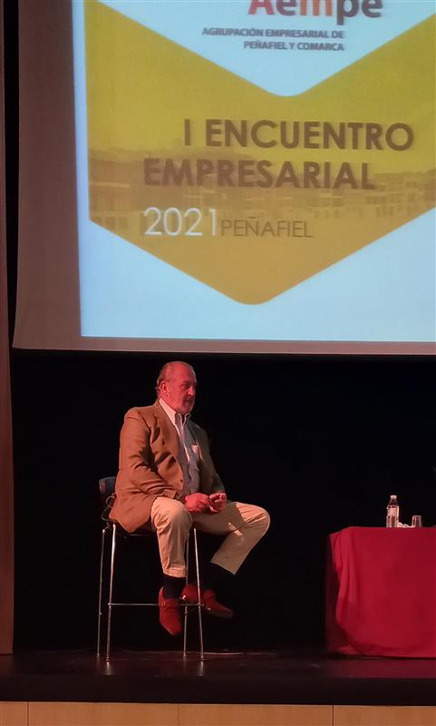 iescondelucanor's tweet photo. Alumnado del ciclo de #comercio acude  # encuentro empresarial de #AEMPE en  #Peñafiel @iescondelucanor https://t.co/M8gcUf4Y8s
