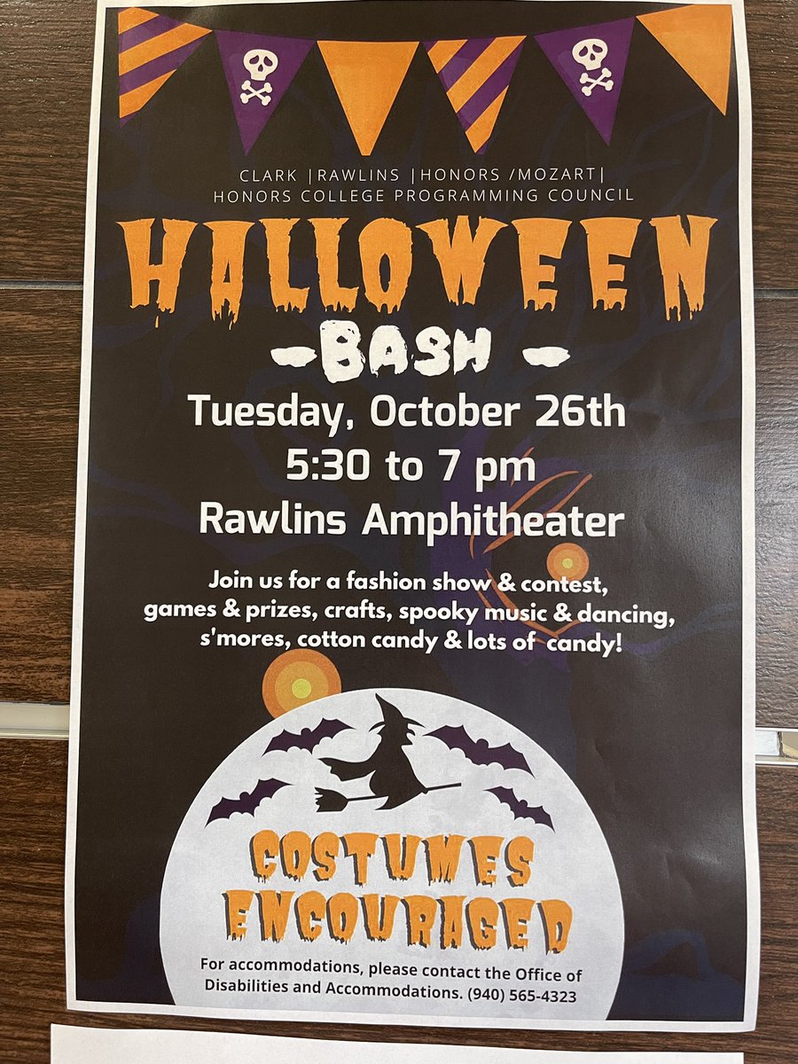 untrawlinshall's tweet photo. Tonight! Our program with @untclarkhall @unthonzart and @UNT_Honors is happening! Hope to see some some of your costumes! https://t.co/h9ZdRiov4l