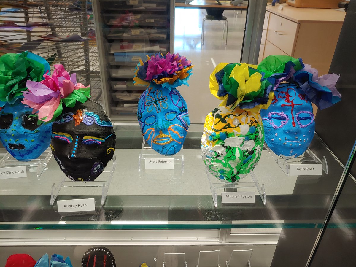 4th Graders have their #DiadelosMuertos masks up just in time for November 1st! Awesome designs this year! #goodhueschool