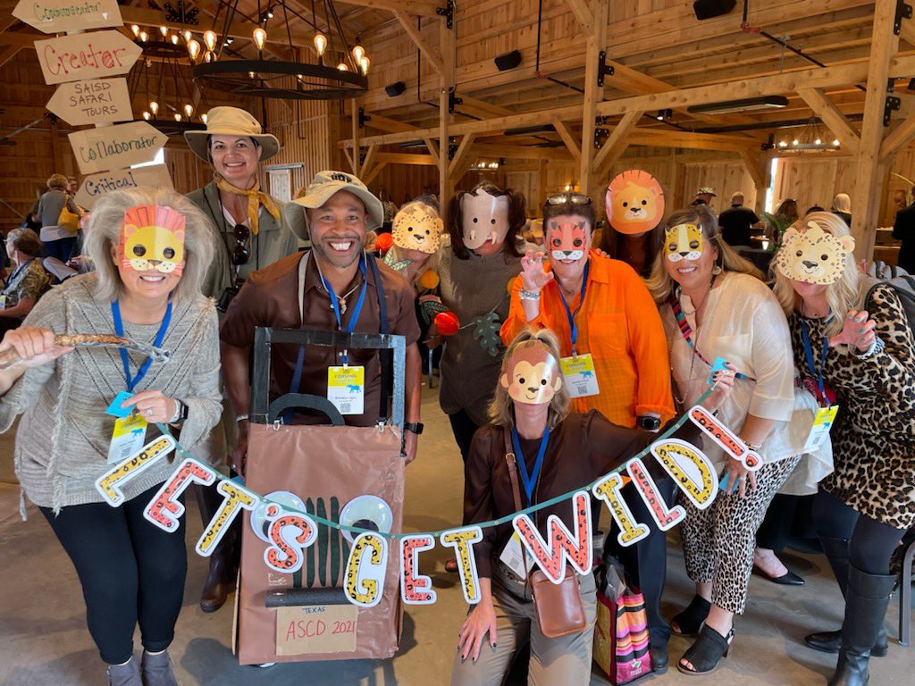 bliggythegreat's tweet photo. Inspired. Motivated. Commited. That about sums up the Texas ASCD Conference! @txascd #TexasASCD #ForgingTheFuture https://t.co/hGdg5JKNKk