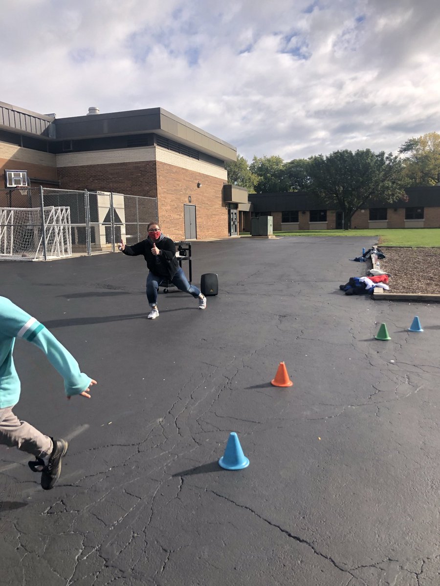 Katie Crowe tweet media