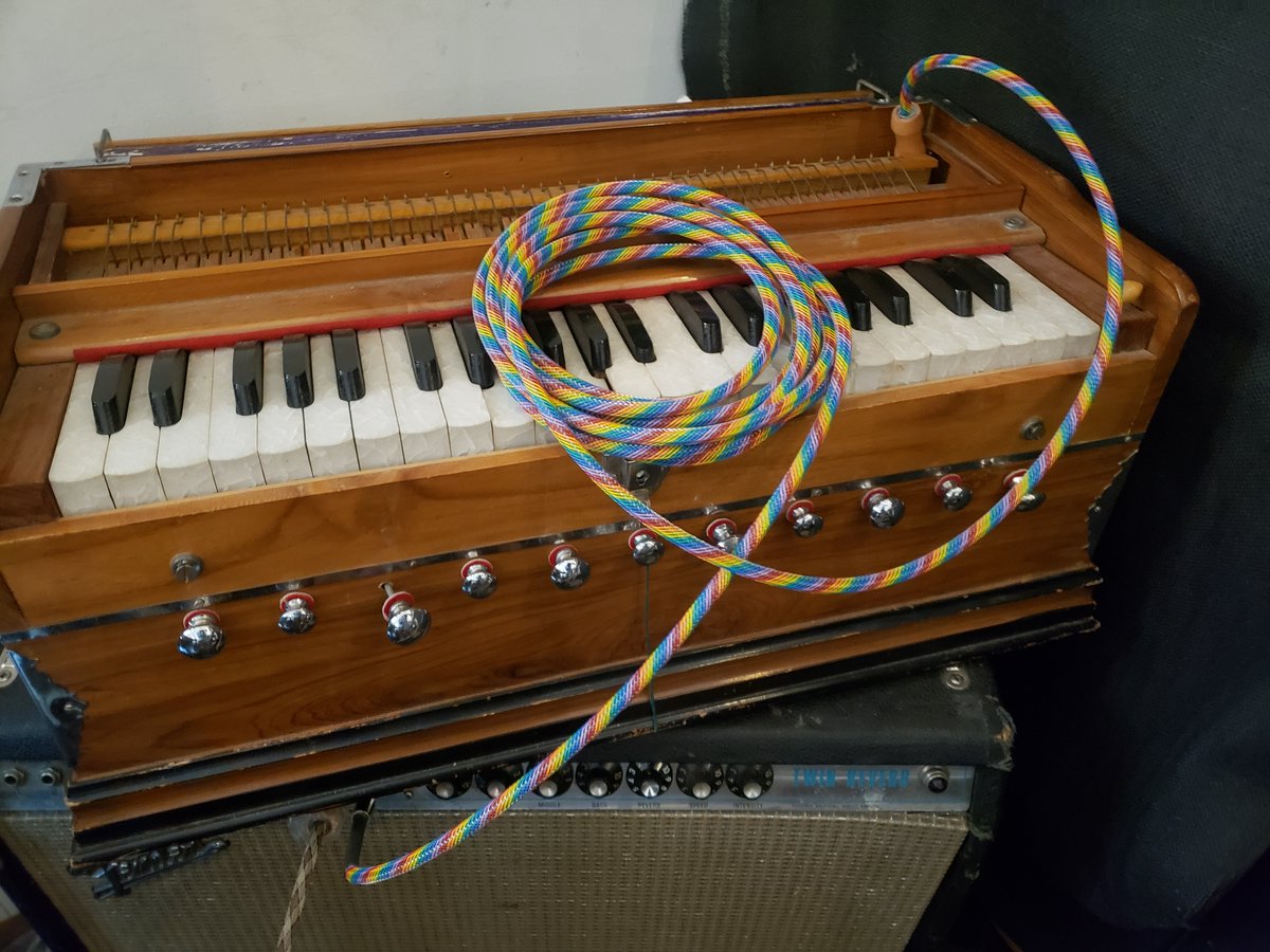 LEVITATION's tweet photo. 🔥 @theblackangels plugged in w some @RayRaydecker cables &amp; rehearsing at @Spaceatx for their show at #Levitation2021 this Friday! Which songs do you want to hear?!?

Thanks to Space ATX for hosting the bands &amp; to Ray Raydecker for hooking em up w sick cables! https://t.co/C5FlO659Vg