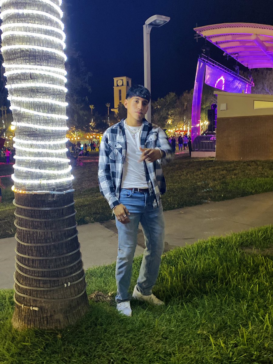Jorgeerey7's tweet photo. 🎇 https://t.co/GYSebdnFON