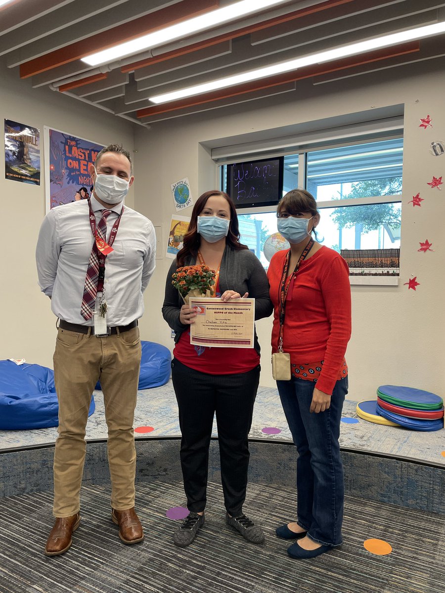 Congratulations to our October Hippos of the month!!!!! We are so thankful and blessed by each of you 💗💗💗
Student HOM-Natalia
Staff HOM-Mrs.Vita, librarian aide 
Teacher HOM-Ms.Hernandez, 3rd grade DL
👏👏👏👏🎉🎊 🦛