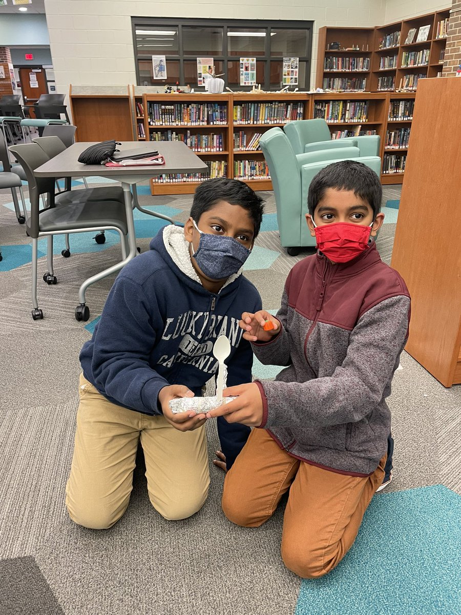 LSaraniecki's tweet photo. Our 2021 “Punkin chunkin” challenge ! Stem students using creativity and critical thinking to design catapults and “chunkin” candy corn pumpkins. Distance and precision wins a prize. #stemisfun #stem6&amp;7 @reutherils @ReutherCrusader https://t.co/7GLMO94Y9e