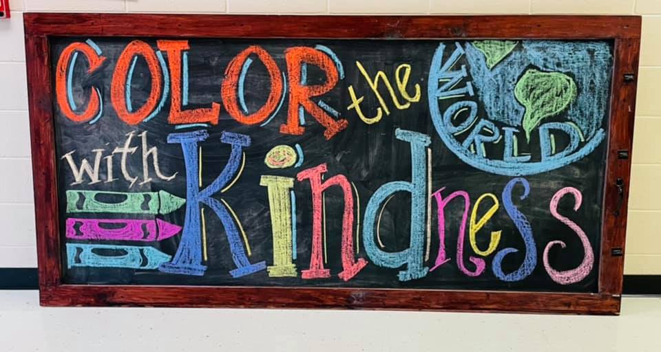 VBSDPointers's tweet photo. Our students & staff have enjoyed finding ways to #PointOutKindness this month! #PointerPride #NationalBullyingPreventionMonth https://t.co/yKt4sVEg38