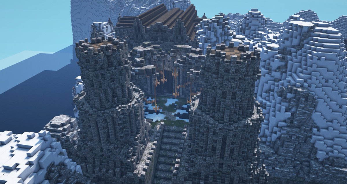 StudiosTsc's tweet photo. Might not seem like much but this middle section took me a good few hours to do. 2 or 3 more long building sessions and the temple might be done! #TSCStudio #Minecraftbuilds #Minecraftscreenshots https://t.co/KgoqAlMruF