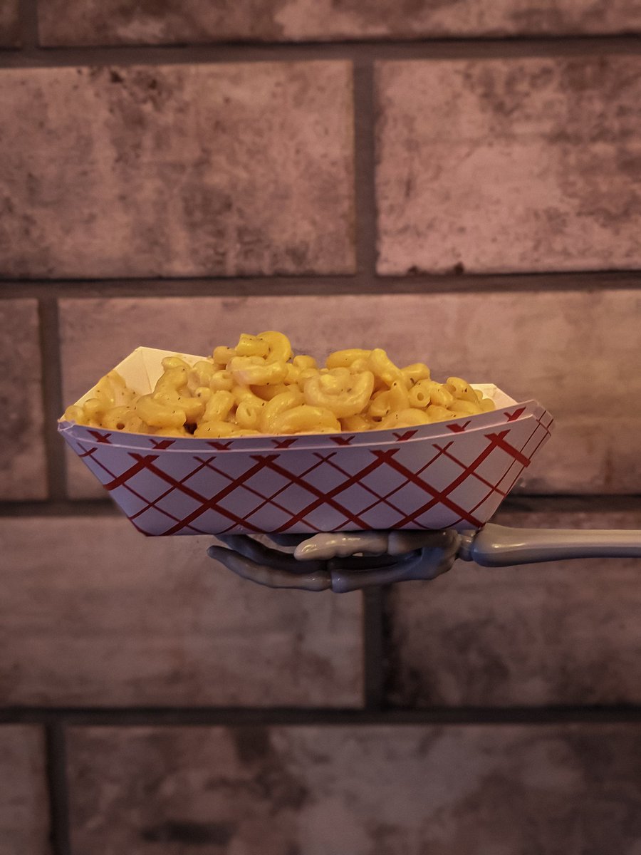 Bluebirdchicago's tweet photo. Our Mac and Cheese is hauntingly good! Dare to give it a try? 💀 https://t.co/aRXPMLYfn6