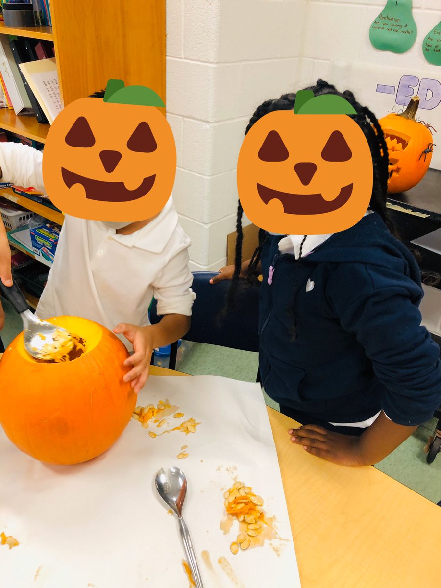 mhrichard's tweet photo. Enjoying the fun of making observations about pumpkins and then turning a pumpkin into a Jack-o-lantern in our ELL class!  @olftcdsb @TCDSB https://t.co/lIbYPbYCnf