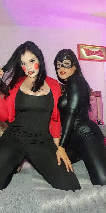 We are online in #cam4 #cam4halloween @Cam4_ES @Cam4_ES   solo aqui 👉🏻👉🏻👉🏻 https://t.co/TFYNJbsmE0 https://t<a href="/tag/cam4"class="tags">#cam4</a><a href="/tag/cam4halloween"class="tags">#cam4halloween</a><a class="tags" target="_blank" title="On Twitter" href="/?out=eyJ0eXAiOiJKV1QiLCJhbGciOiJIUzUxMiJ9.eyJpYXQiOjE3MTk4MDc3MDgsImlzcyI6InR3cG9ybnN0YXJzLmNvbSIsIm5iZiI6MTcxOTgwNzcwOCwiZXhwIjoxNzUxMzQzNzA4LCJyZWRpcmVjdF91cmwiOiJodHRwczovL3R3aXR0ZXIuY29tL0NhbTRfRVMifQ.KVfw2M7yXmaUfR9ZRdkeWWFbVsxw-yT02nBxOVRG6gZWhxXAdcgmk74b0J09UvxTSakUvh38TNlSxURuxpuzww">@Cam4_ES</a>