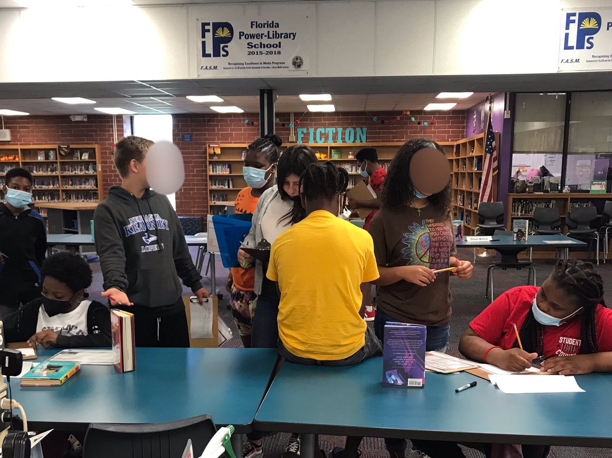 beach_nole's tweet photo. Super fun day doing a Murder Mystery in the library. The students had fun and learned a bit about find the details and evidence to support their theories 😉 thanks @CarrieFriday for the idea!#murderinthelibrary #bestjob #challengerlibrary https://t.co/PwJbU0Uwwj
