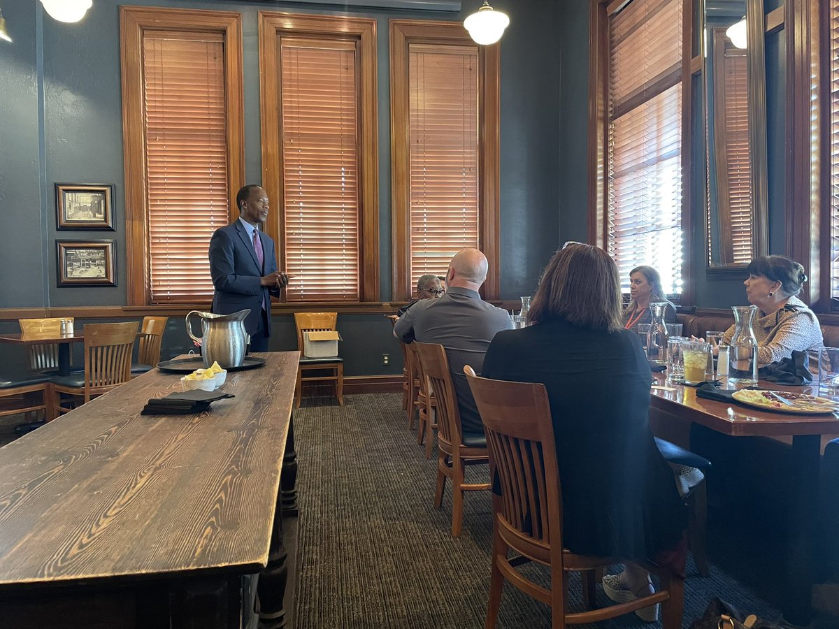 Texas Workforce Commissioner Aaron Demerson updated local New Braunfels CEOs on workforce initiatives yesterday during the annual CEO Roundtable.