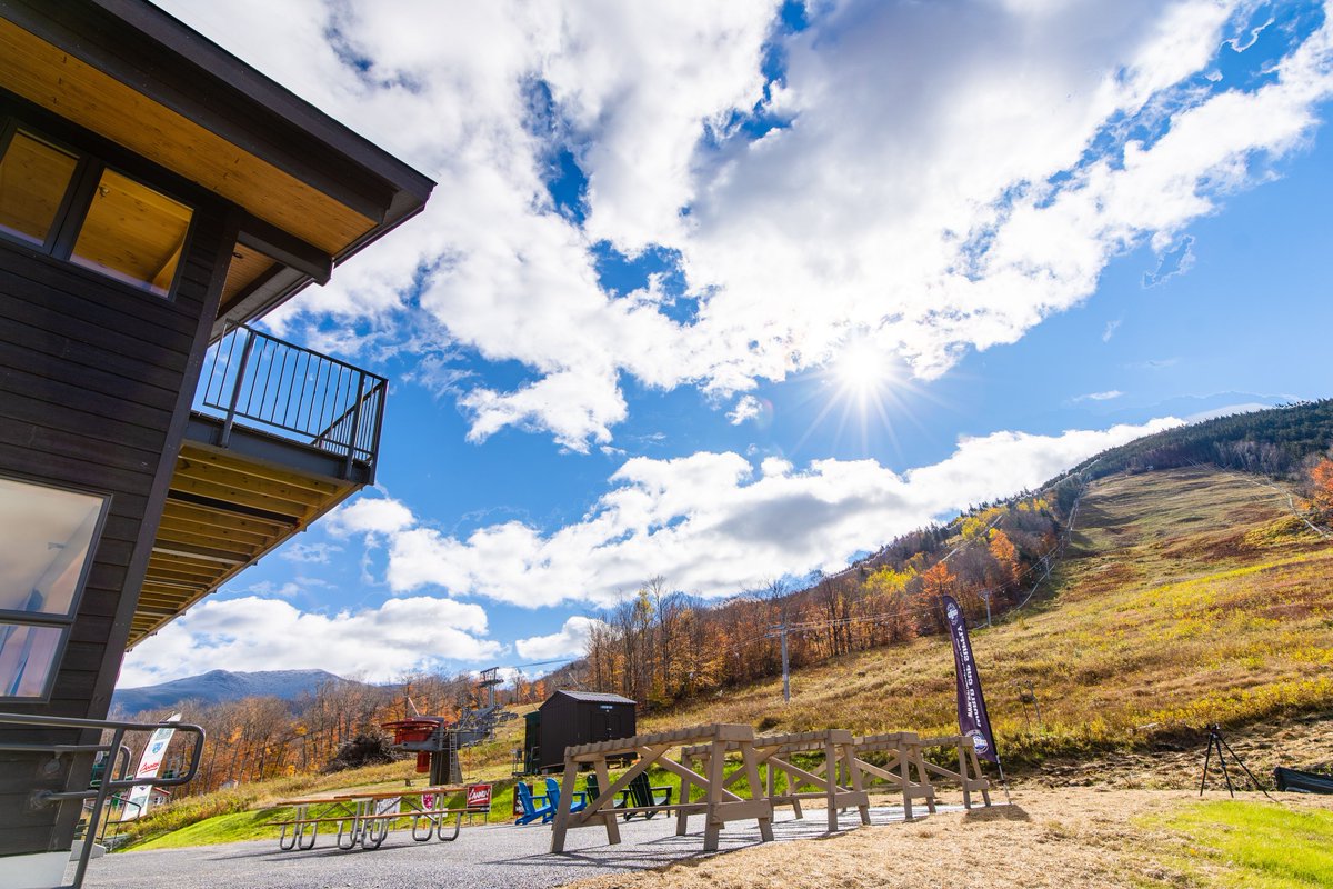 HoldernessToday's tweet photo. This weekend we joined Franconia Ski Club to celebrate the Mittersill Performance Center at 
@cannonmountain! This new lodge features dedicated space for gearing and warming up, fitness and stretching, video analysis, coaches' offices, tuning, and more. https://t.co/tmBGpuCDls