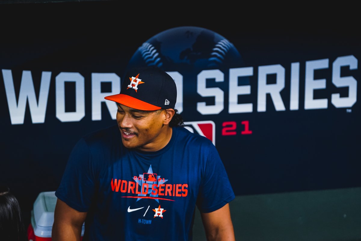 astros's tweet photo. Ready for battle.

#ForTheH https://t.co/TZAO4MB6Ds