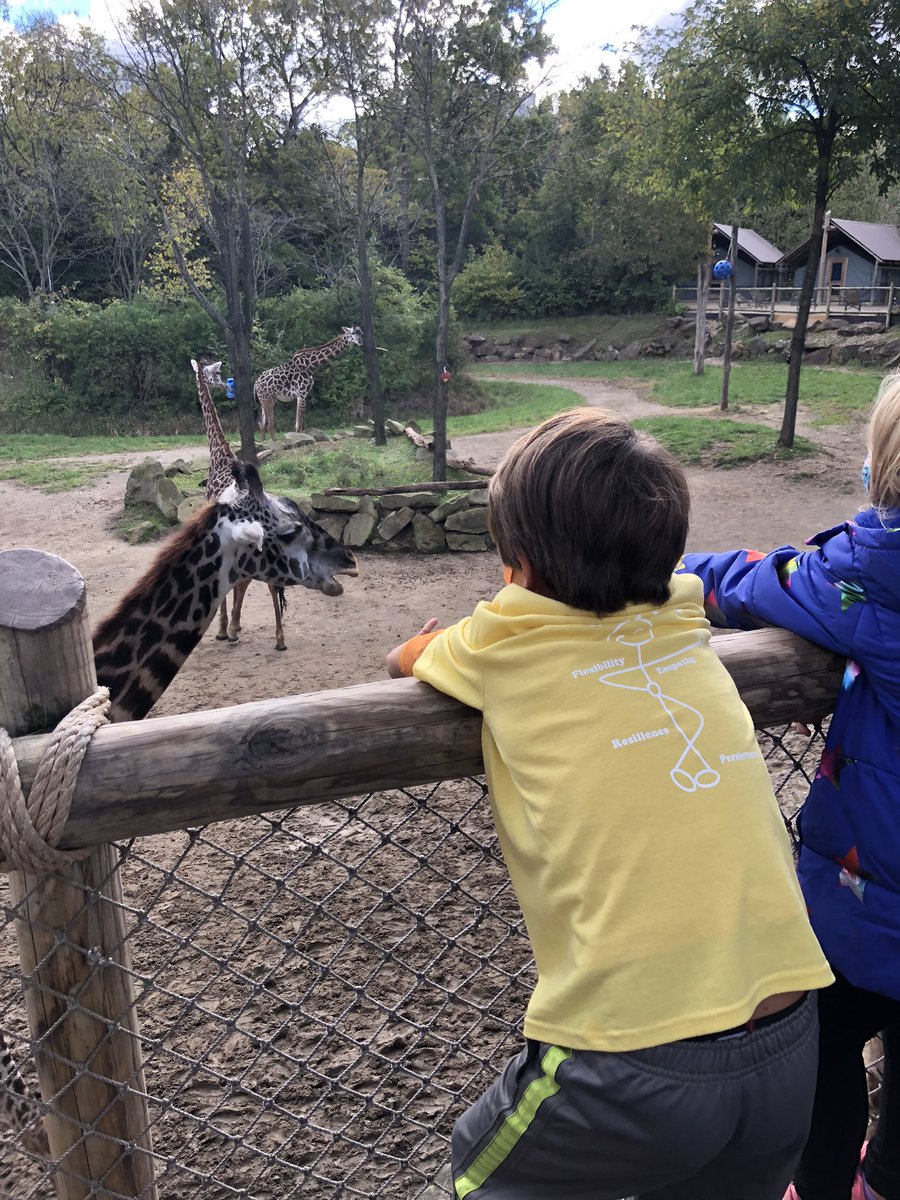 Best day ever! We had so much fun on our field trip to the <a href="/CincinnatiZoo/">Cincinnati Zoo</a> ! We were smiling all day and learning all kinds of new things! Thank you to the chaperones that made this trip possible! #masonmoment #giraffeclass