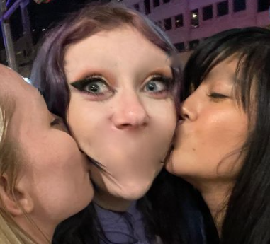 baldminx's tweet photo. Day 81
--------------------------
#minx #justaminx #minxtwt #mcytfanart https://t.co/b6e1v3YOjD