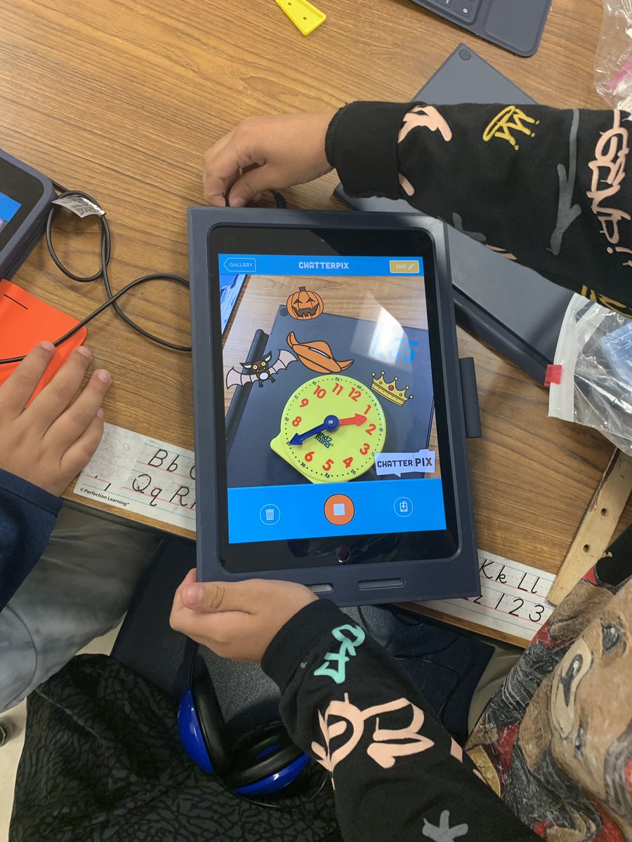 C Fields (@cfieldsitf) on Twitter photo Need more practice with time? Use ChatterKids as a way for students to explain why they know it is a specific time on a ⏰. <a href="/rodanddiaz/">Rodriguez&Di 👩🏼🎓</a> <a href="/LewisvilleES/">Lewisville ES</a> loves that her students can create in English & Spanish with <a href="/duckduckmoose/">Duck Duck Moose</a>! #digitalLISD Need more practice with time? Use ChatterKids as a way for students to explain why they know it is a specific time on a ⏰. <a href="/rodanddiaz/">Rodriguez&Di 👩🏼🎓</a> <a href="/LewisvilleES/">Lewisville ES</a> loves that her students can create in English & Spanish with <a href="/duckduckmoose/">Duck Duck Moose</a>! #digitalLISD