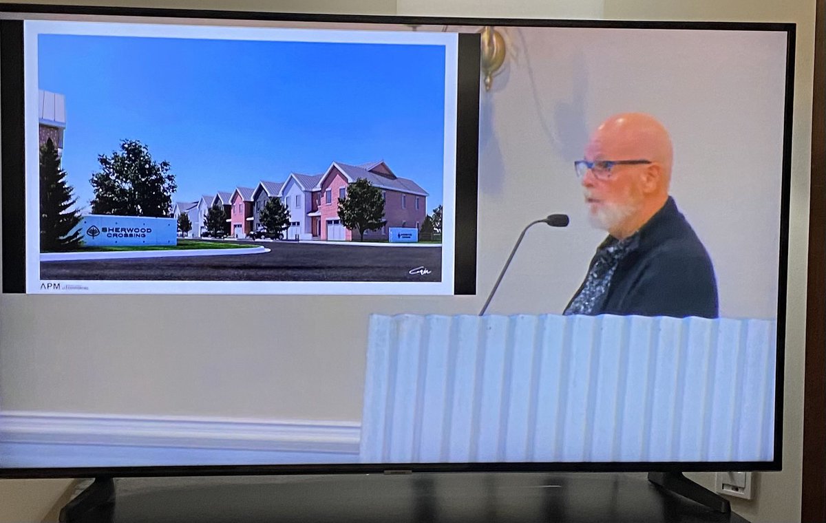 Tim_Banks's tweet photo. Great meeting tonight to discuss positive changes to Sherwood Crossing design⦠from farm galvanizing to brick and more suitable to fit the Community of Sherwood⦠thanks everyone for your support #familyhomes #communityinvestment #communityexpansion https://t.co/LbgUI5mTYg