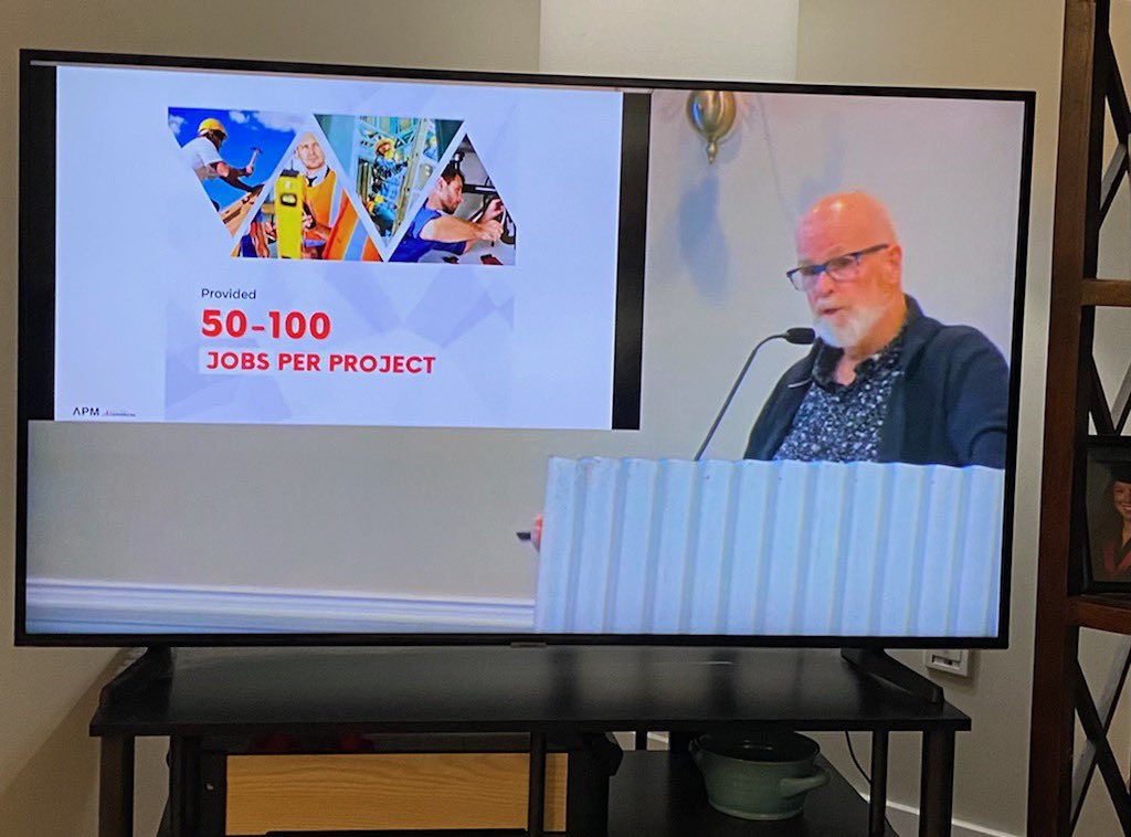Tim_Banks's tweet photo. Great meeting tonight to discuss positive changes to Sherwood Crossing design⦠from farm galvanizing to brick and more suitable to fit the Community of Sherwood⦠thanks everyone for your support #familyhomes #communityinvestment #communityexpansion https://t.co/LbgUI5mTYg