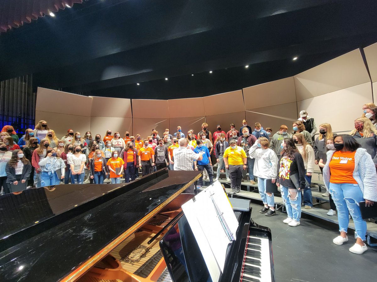 otterchoirs's tweet photo. This past Wednesday was the 7th annual Otterbein University High School Honor Choir.  Many thanks to the 87 high school singers, from 11 different Ohio schools, who participated! The students spent a focused day rehearsing together and then performed a beautiful evening concert. https://t.co/BpGFQ6quq3