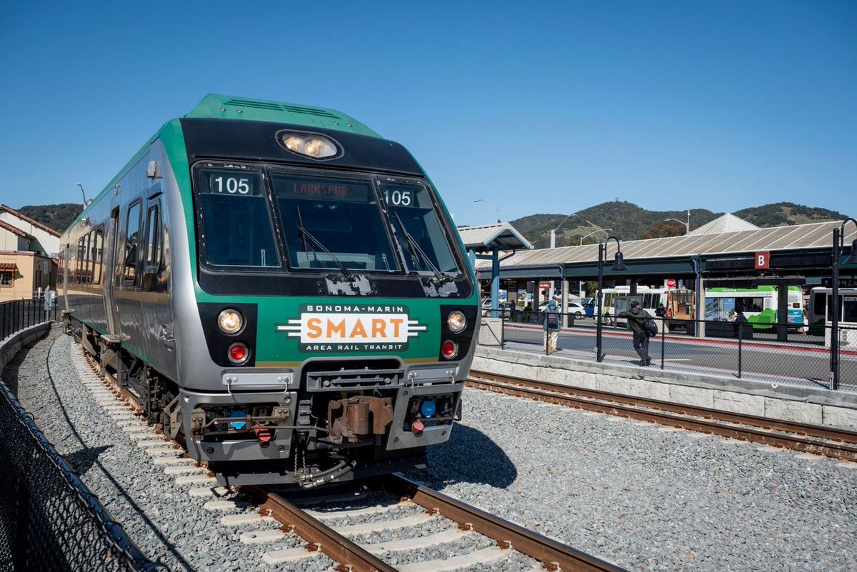 smarttrain's tweet photo. Halloween celebration doesn't just need to happen on the weekend! This week, ride SMART to cities like San Rafael, Santa Rosa, and Petaluma with the kids to get pumped for weekend parties and haunts! #WelcomeBackToSMART https://t.co/AcZ7vz1jlm