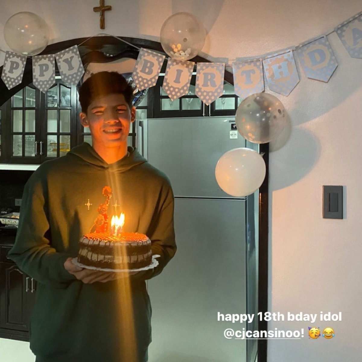 solidawvt's tweet photo. happy birthday, boss @cjcansino !! <33

#CjCansinoTurns22 #Crispination https://t.co/EL9igPNIOL