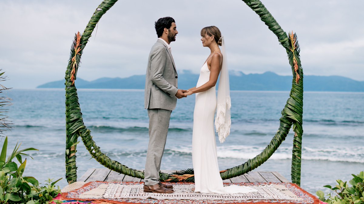 Nanuku Resort (@nanukuresort) on Twitter photo Precious moments made even more special at Nanuku 💍 #NanukuWeddings #OurBulaSpiritAwaitsYou #AlwaysAuberge #NanukuAuberge
<a href="/TourismFiji/">TourismFiji</a> <a href="/AUBERGERESORTS/">Auberge Resorts</a>
📸 @swiftandclick for <a href="/bulabride/">South Pacific Bridal</a> Precious moments made even more special at Nanuku 💍 #NanukuWeddings #OurBulaSpiritAwaitsYou #AlwaysAuberge #NanukuAuberge
<a href="/TourismFiji/">TourismFiji</a> <a href="/AUBERGERESORTS/">Auberge Resorts</a>
📸 @swiftandclick for <a href="/bulabride/">South Pacific Bridal</a>
