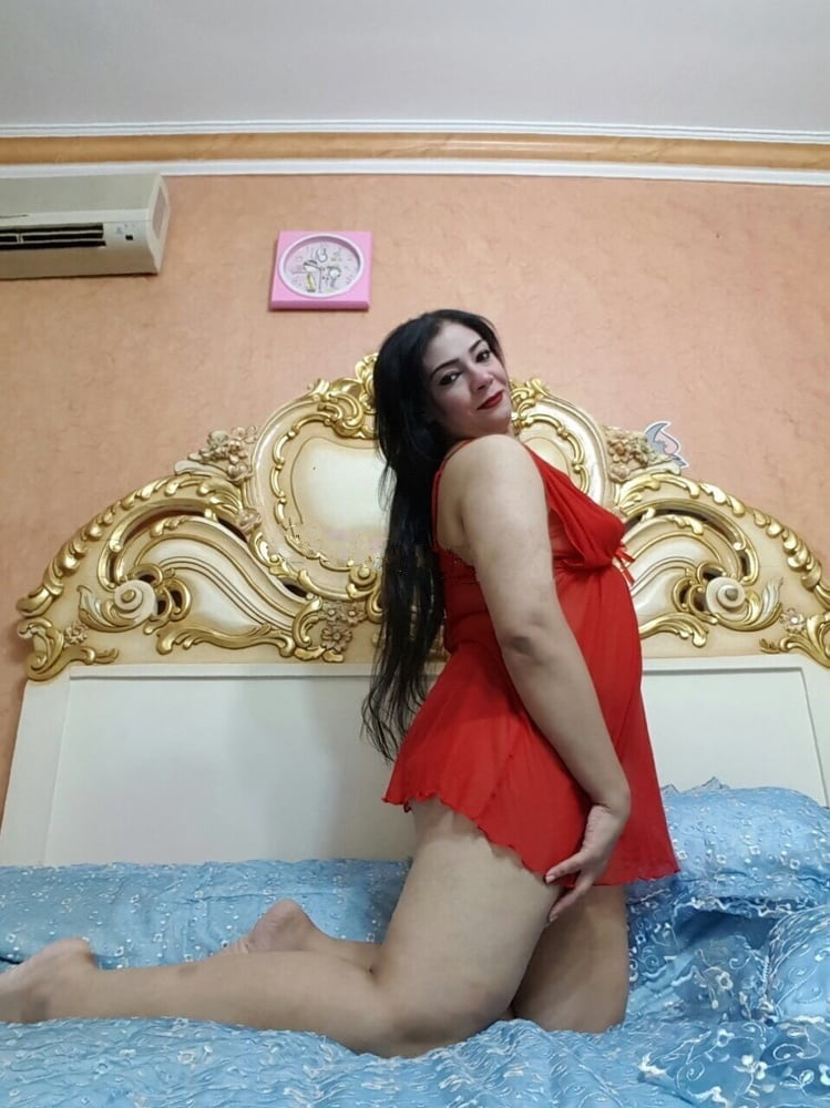 جارتنا بعتت الصور دى لااخويا 
راحلها الشقه وزعقلها ساعتين ورجع متعصب الساعه ٢ بالليل 
اخويا محترم ياشرموطه👌