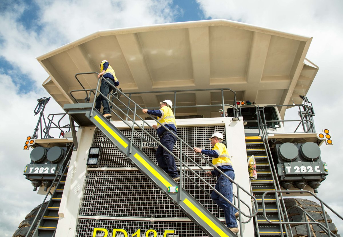 Drawn to a life with heavy mining equipment. National Group's apprenticeship program creates opportunities for aspiring diesel fitters. Read more via nationalgroup.co/drawn-to-a-lif… #MiningJobs #JobsAustralia #DieselFitter #Apprenticeship #Internship