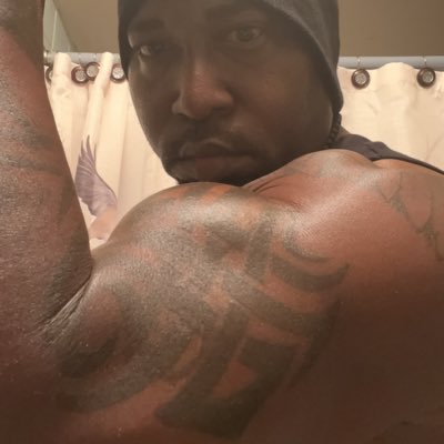 #NewProfilePic https://t.co/LfXkJ4Q656<a href="/tag/newprofilepic"class="tags">#NewProfilePic</a>