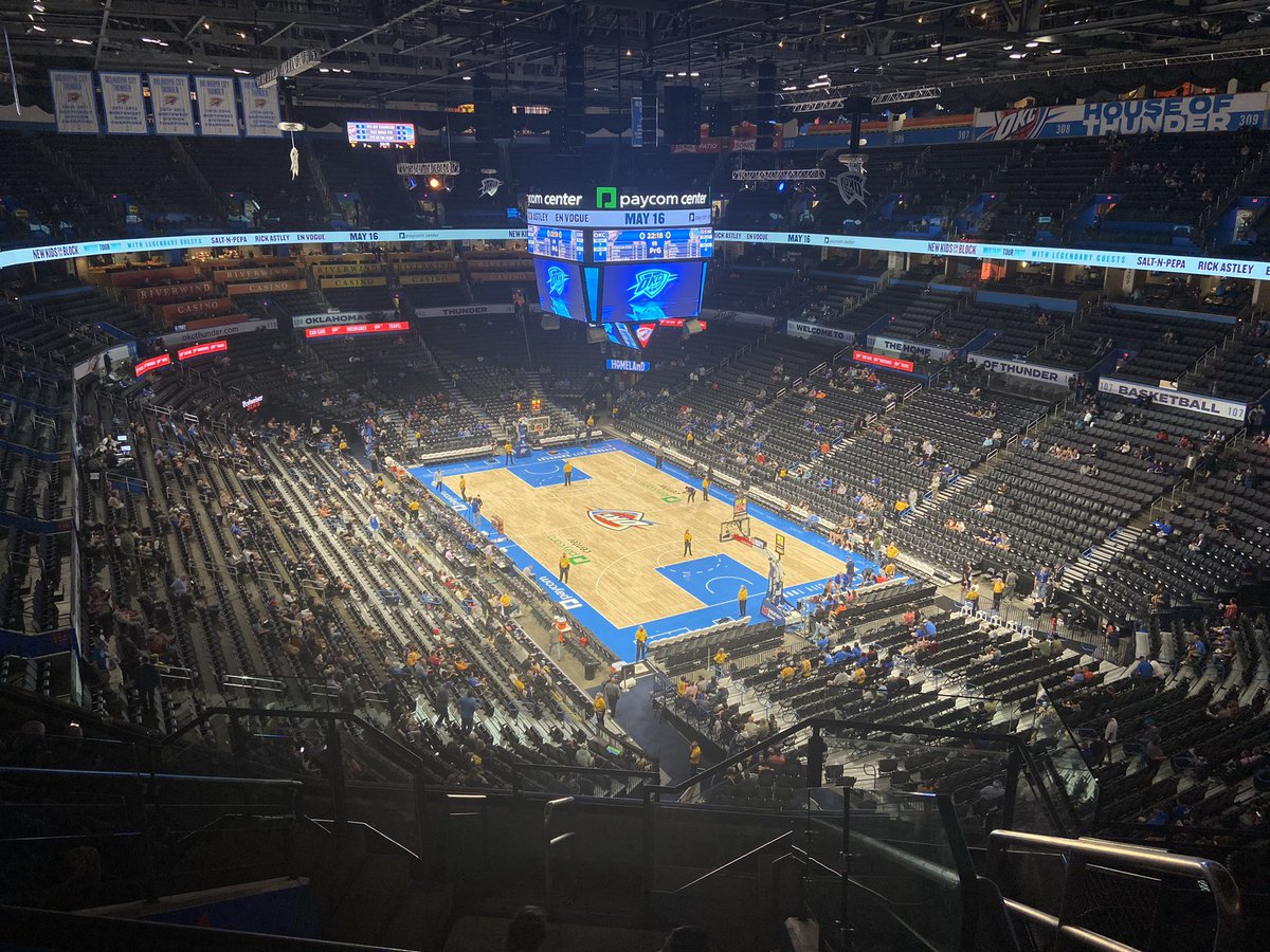 ThunderishPod's tweet photo. We are here in Loud City! https://t.co/tC7L4lWs6y