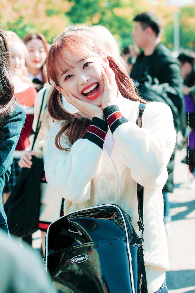 hourly chuu (@houriychuu) on Twitter photo 