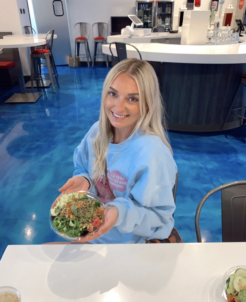 Along with being delicious, poke bowls also have some great health benefits!

Raw fish such as tuna is a great source of vitamins D, A, K, B12, zinc and magnesium. All of these nutrients are important for the health of the human body and maintaining healthy bones…