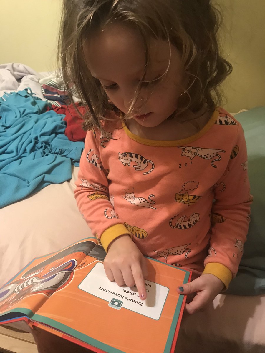 sarahderidder's tweet photo. Zoe is finding Zs at bedtime https://t.co/a561s5MpRL