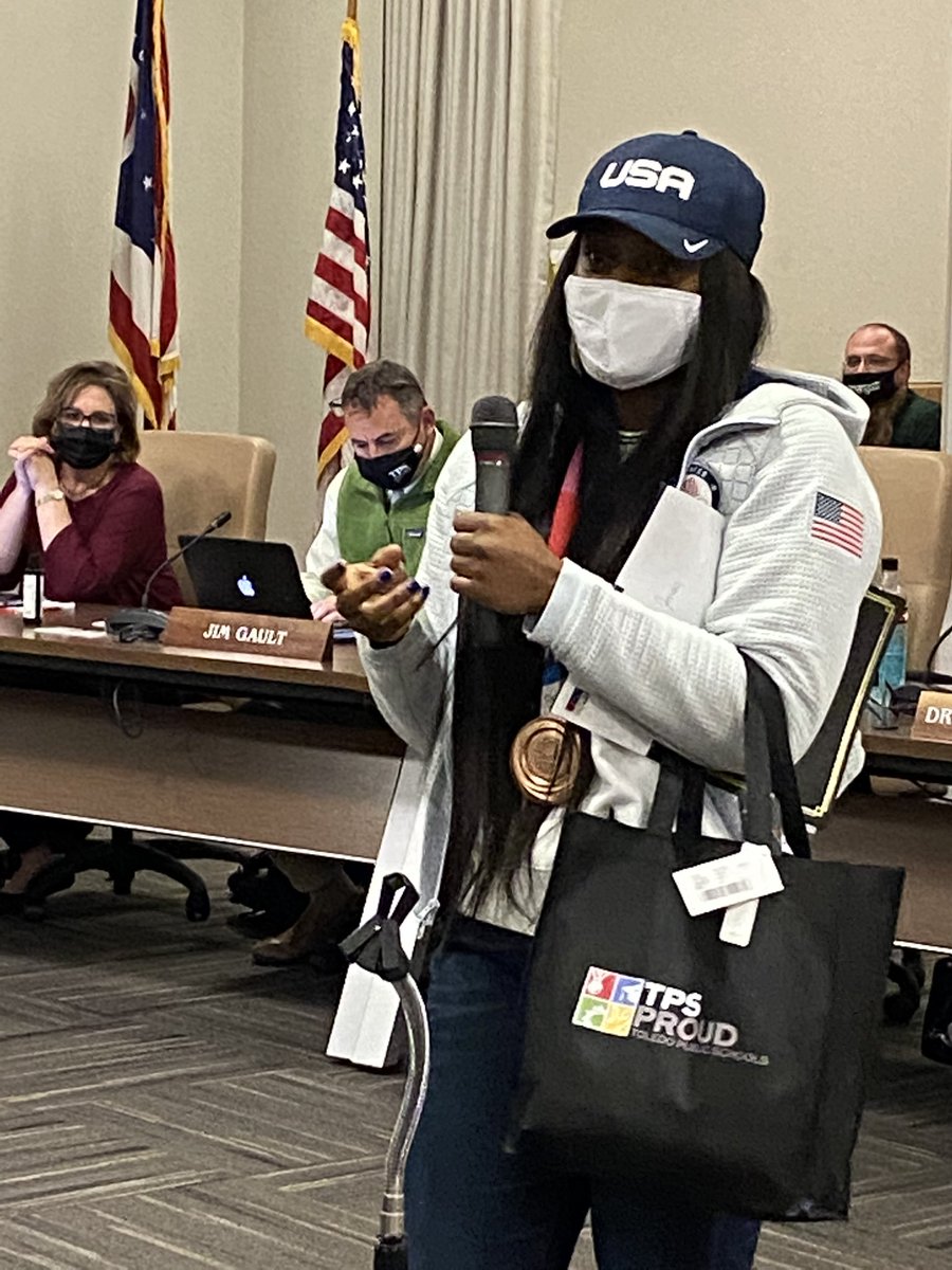 tpspatty's tweet image. Olympic medalist and @scottpride2400 graduate @OsheaJones6 attended tonight’s board meeting - inspirational young woman for sure #TPSProud #TPSProudCares 🥉🥉👏🏻👏🏻