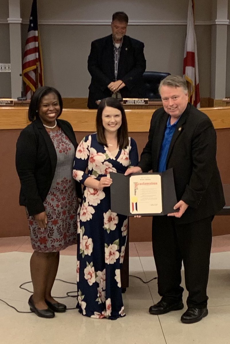 Thank you to the City for recognizing Kaelyn Ostolaza at tonight’s council meeting for going “above and beyond” for her students! #GoBigO #Vis1on